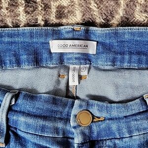 GOOD AMERICAN "Good Legs" light blue skinny jeans sz 18